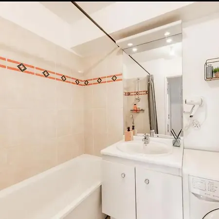 Paris Metro 7 Parking Gratuit Apartment *